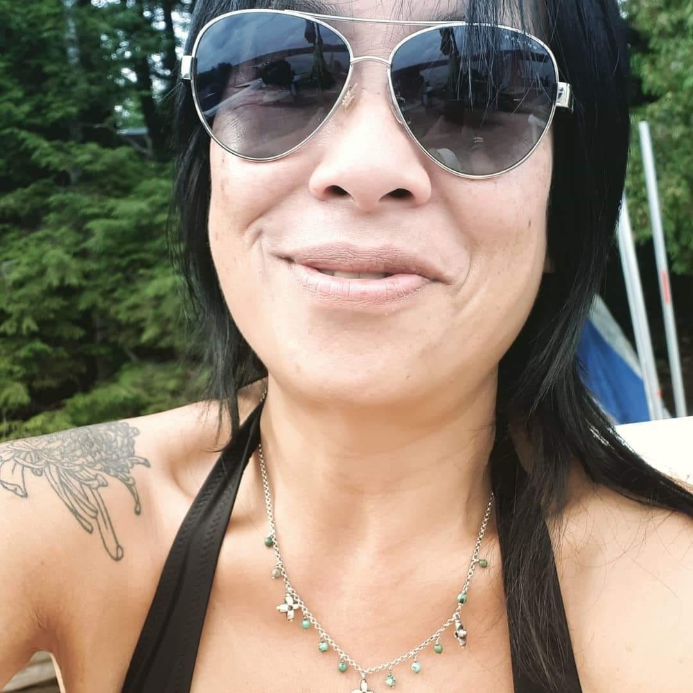 Meet your Posher, Christine